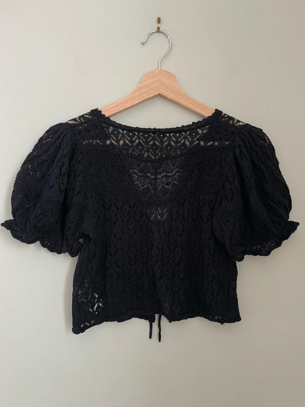 Free People Lucie Crochet Crop Cardigan Sweater Size XS Black Cottagecore Boho - Picture 7 of 10